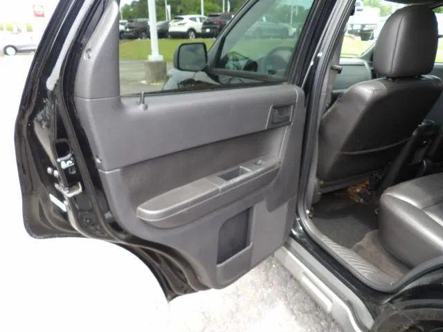 2009 Ford Escape XLT