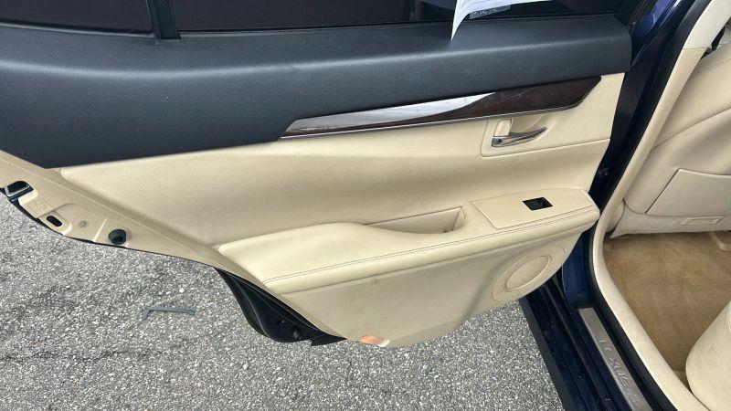 2014 Lexus ES 350 350