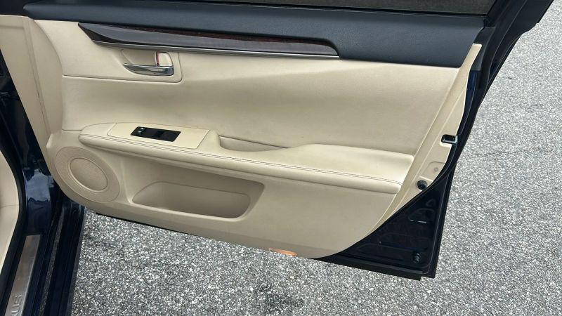 2014 Lexus ES 350 350