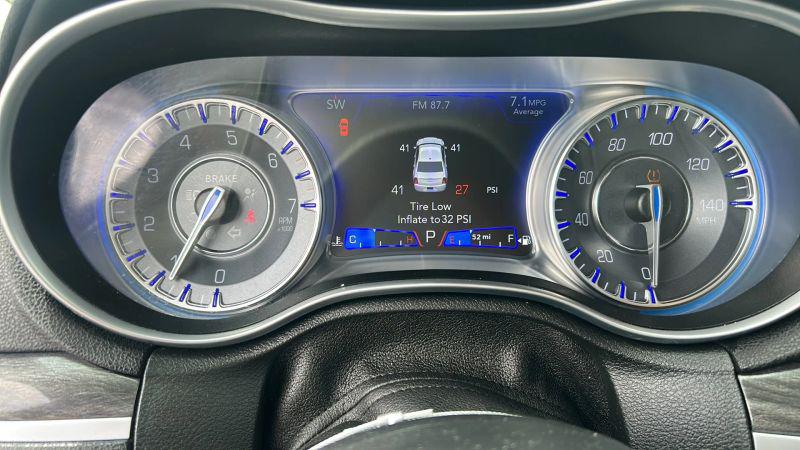 2019 Chrysler 300 Touring