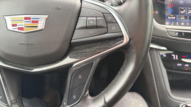 2021 Cadillac XT5 AWD Premium Luxury
