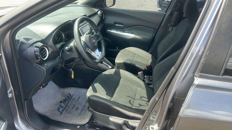 2019 Nissan Kicks SV