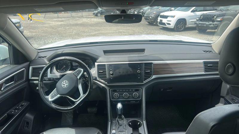 2021 Volkswagen Atlas 3.6L V6 SE w/Technology