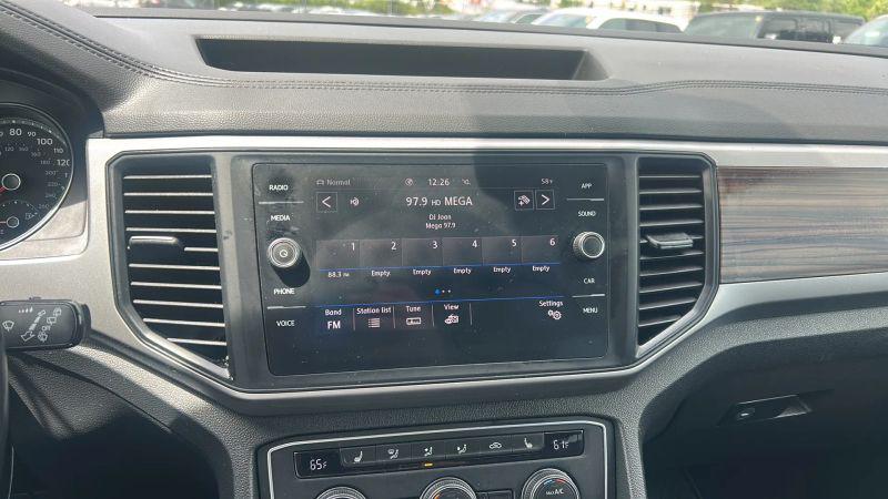 2021 Volkswagen Atlas 3.6L V6 SE w/Technology