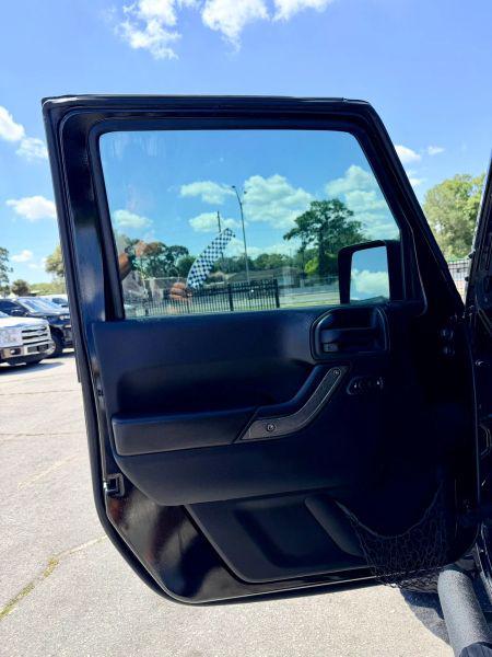 2015 Jeep Wrangler Unlimited Sport