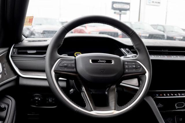 2026 Jeep Grand Cherokee Limited Reserve