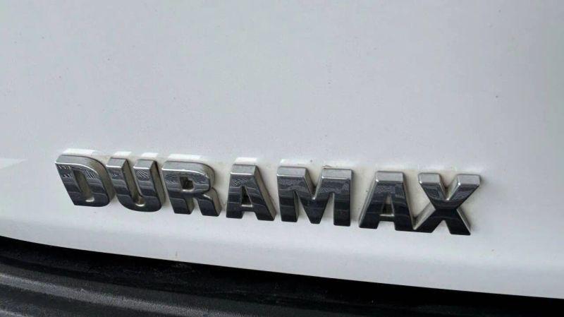 2022 Chevrolet Suburban 4WD RST