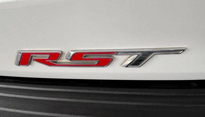 2022 Chevrolet Suburban 4WD RST