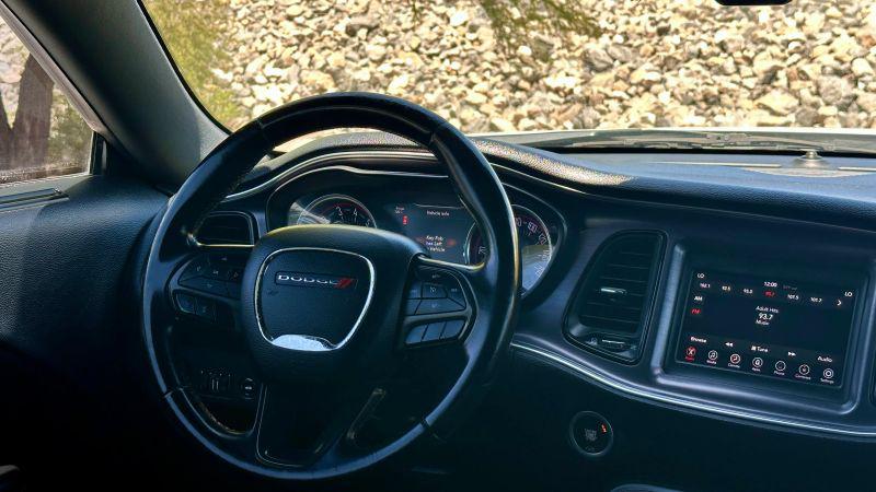 2018 Dodge Challenger SXT