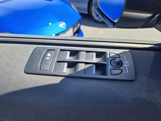 2023 Land Rover Discovery Sport S