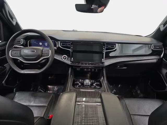 2022 Jeep Wagoneer Series III 4x4
