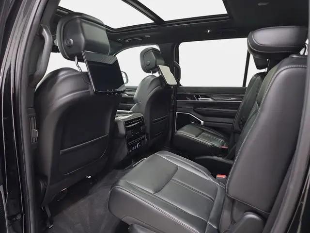 2022 Jeep Wagoneer Series III 4x4