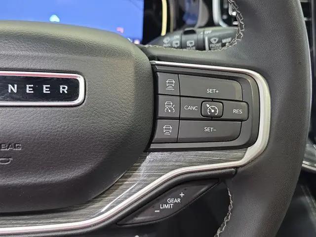 2022 Jeep Wagoneer Series III 4x4