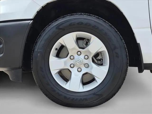 2025 Ram 1500 Tradesman Crew Cab 4x2 5'7" Box