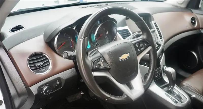 2016 Chevrolet Cruze Limited LTZ Auto
