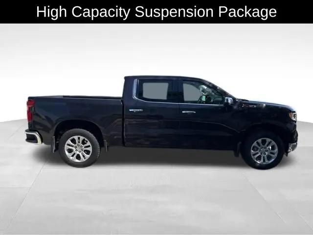 2023 Chevrolet Silverado 1500 4WD Crew Cab Short Bed LTZ