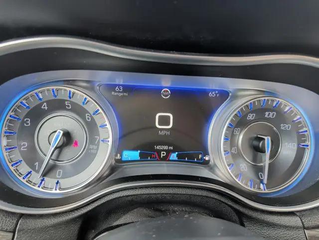 2017 Chrysler 300 Limited AWD