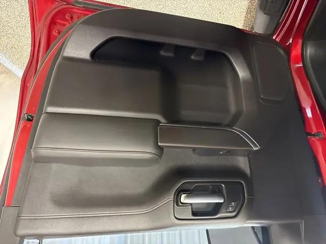 2021 GMC Sierra 1500 4WD Crew Cab Short Box AT4