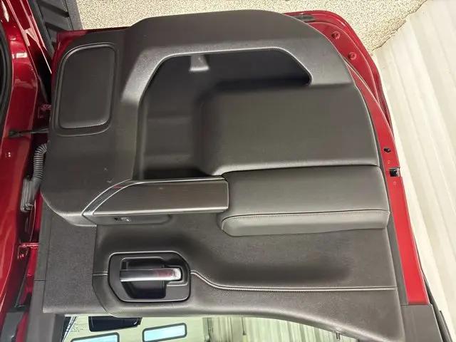 2021 GMC Sierra 1500 4WD Crew Cab Short Box AT4