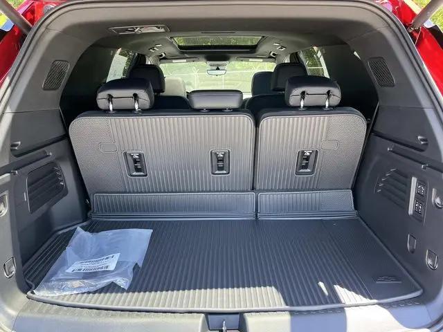 2026 Chevrolet Traverse FWD High Country