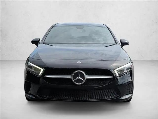 2020 Mercedes-Benz A 220 A 220