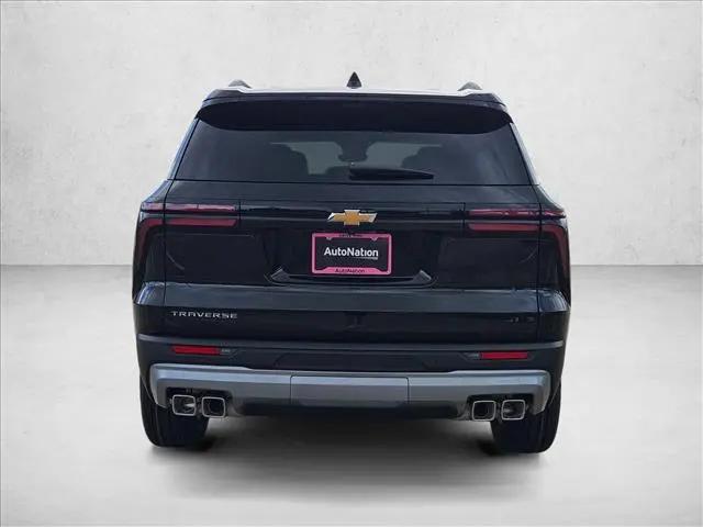2026 Chevrolet Traverse FWD LT