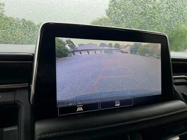 2021 Chevrolet Suburban 4WD LT