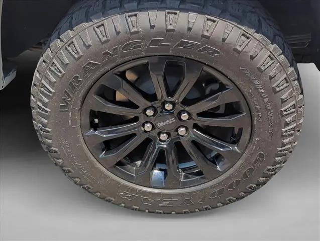 2022 GMC Canyon 4WD Crew Cab Short Box Elevation