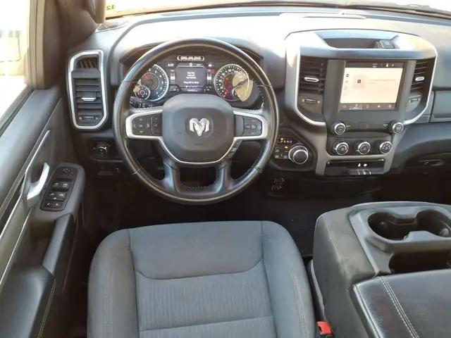 2022 Ram 1500 Big Horn Crew Cab 4x4 5'7" Box