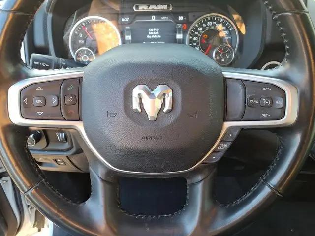 2022 Ram 1500 Big Horn Crew Cab 4x4 5'7" Box