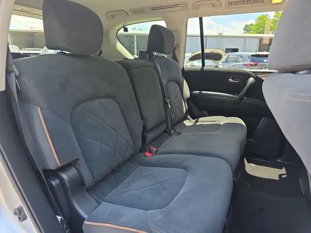 2017 Nissan Armada SV