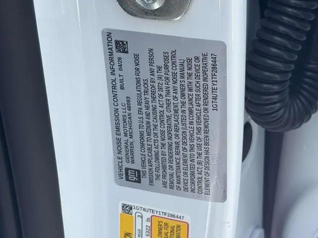 2026 GMC Sierra 3500HD Crew Cab, Long Bed, SLE Dual Rear Wheel, 4WD