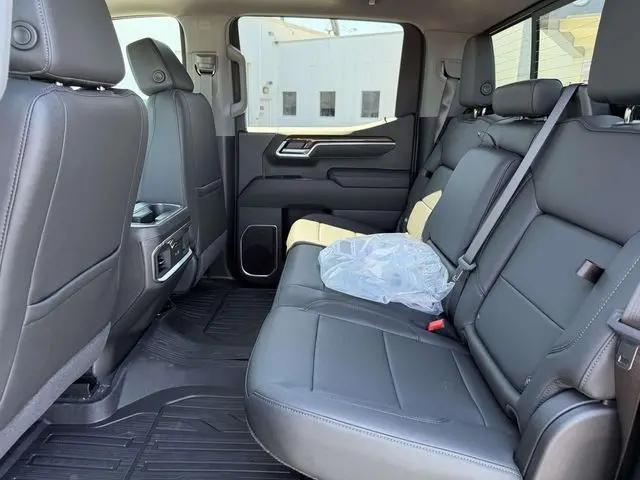 2026 GMC Sierra 1500 Crew Cab, Short Bed, Elevation, 4WD