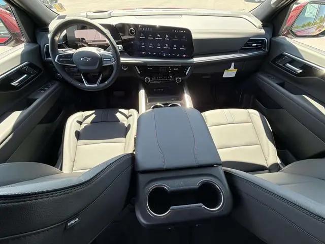 2026 Chevrolet Suburban RST, 4WD