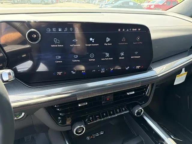 2026 Chevrolet Suburban RST, 4WD