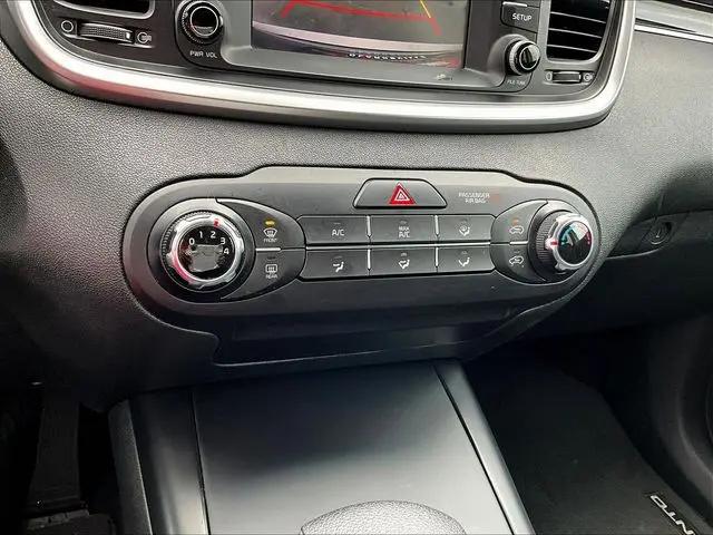 2020 Kia Sorento 2.4L L