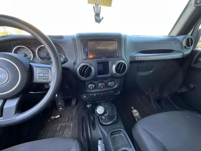 2015 Jeep Wrangler Unlimited Sport
