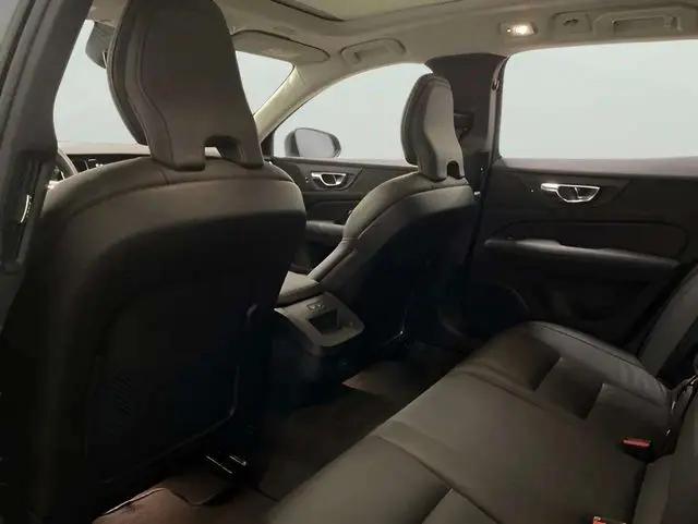 2025 Volvo V60 Cross Country Plus, B5 AWD Gas (mild hybrid)