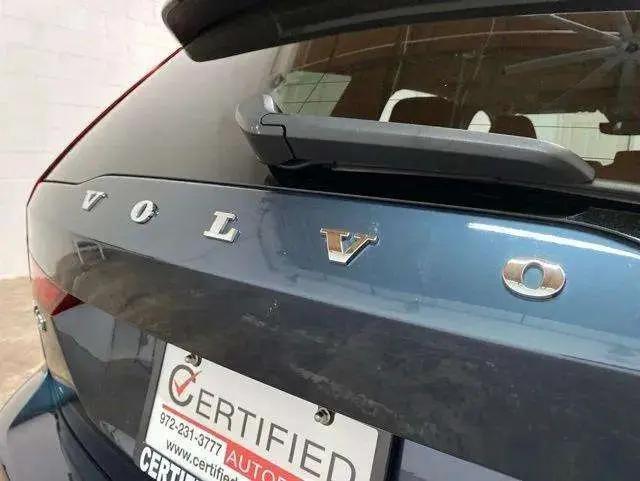 2025 Volvo V60 Cross Country Plus, B5 AWD Gas (mild hybrid)