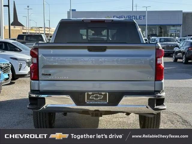 2026 Chevrolet Silverado 1500 2WD Crew Cab Short Bed LT