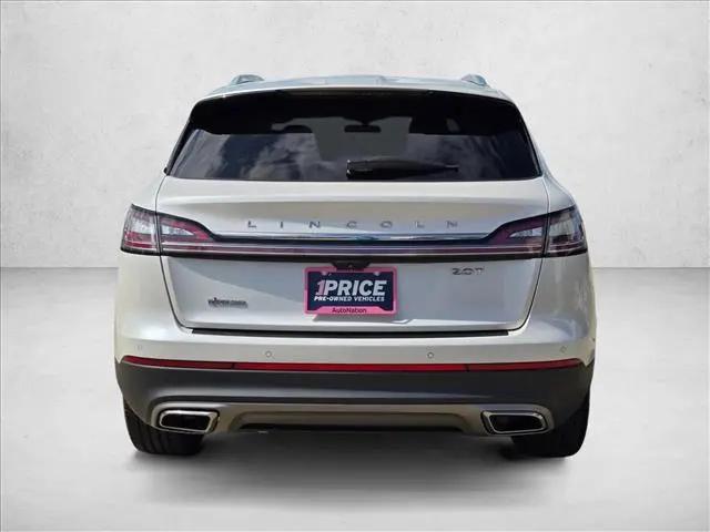 2019 Lincoln Nautilus Select