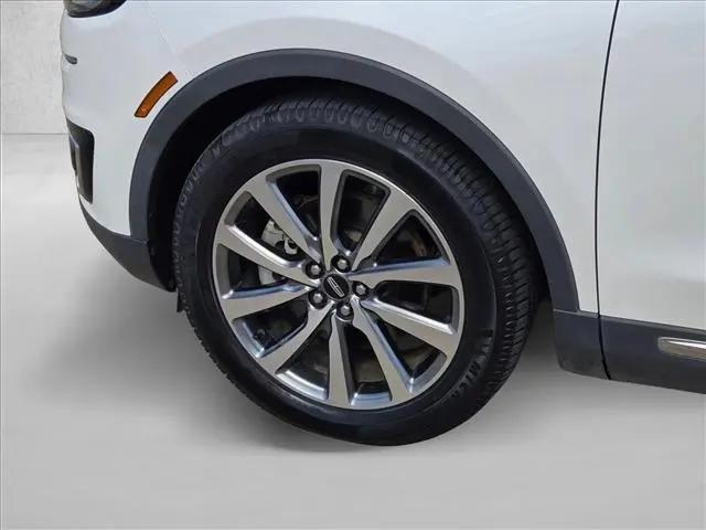 2019 Lincoln Nautilus Select