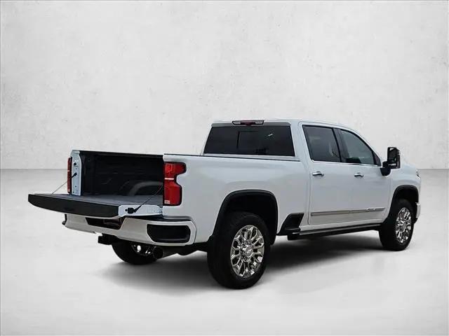 2026 Chevrolet Silverado 2500HD Crew Cab, Standard Bed, High Country, 4WD