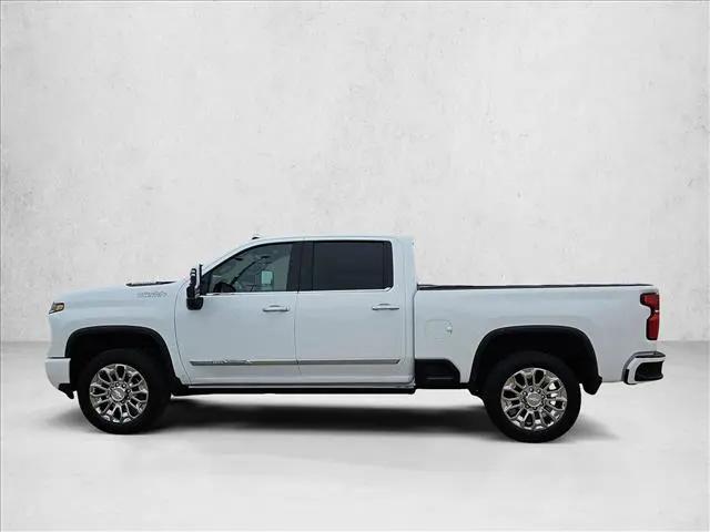 2026 Chevrolet Silverado 2500HD Crew Cab, Standard Bed, High Country, 4WD
