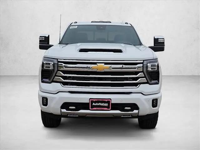 2026 Chevrolet Silverado 2500HD Crew Cab, Standard Bed, High Country, 4WD
