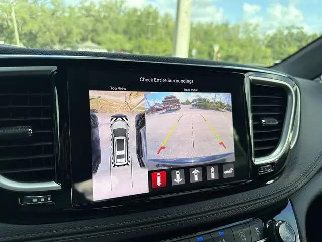 2024 Chrysler Pacifica Pinnacle