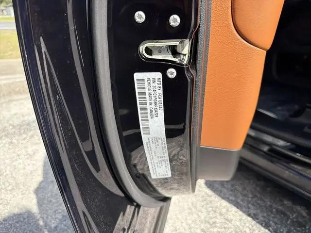 2024 Chrysler Pacifica Pinnacle