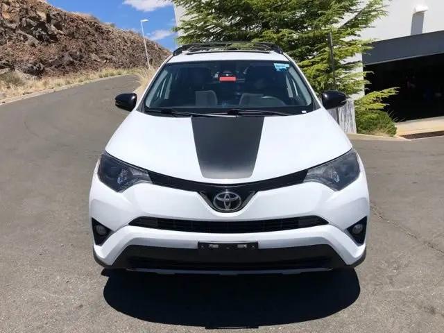2018 Toyota RAV4 Adventure