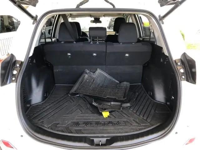2018 Toyota RAV4 Adventure