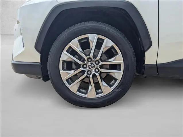 2019 Toyota RAV4 Limited